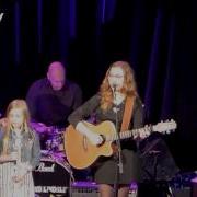 Nashville S Lennon Maisy Stella Ho Hey The Lumineers