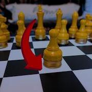 Живой игровой процесс с автоматизированной шахматной доской Chessnut Move Офлайн игра