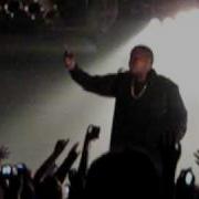Sean Kingston Performs I M At War Feat Lil Wayne