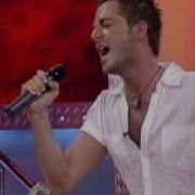 Gökhan özen Herşeyde Biraz Sen Varsın Beyaz Show 2003