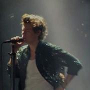 Harry Styles Santiago Chile 25 Mayo From The Dining Table