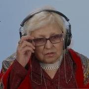 Бабушки смотрят клип В Питере пить группы Ленинград реакция