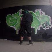 Graffiti Ghost EA Throwing Up With Style