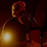 Two Feet Fire Live