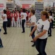 ашан гагаринский флешмоб 2015