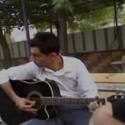 Adil Hocadan Gitarla Hatıran Yeter şarkısı