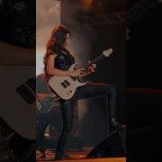 Crazy Train LIVE Solo Larissa Liveir