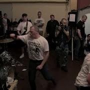 Hate5six Violent Reaction April 11 2014