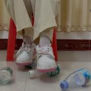 140期I Stepped On The Naughty Bottle And Smashed It