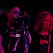 Slashes Give In To Me Michael Jackson Cover