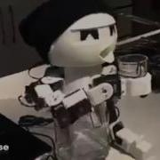 пющий водку робот