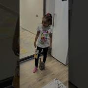 Elif Sinem Kitabını Yanından Ayirmiyor Sorts Keşfet