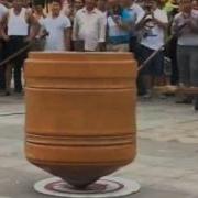 Record Breaking Spinning Top Spun In Southwest China
