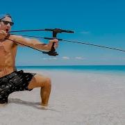 Island Survival With Underwater Bow And Arrow