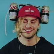 Michael Clifford CHAOTIC Cocktail Chats Moments 5sos