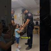 Texas Cop Gets Handcuffed By Sergeant S Daughter Adorable Moment Caught On Camera Shorts