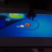 MultiTouch Demo Air Hockey App