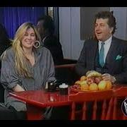 80 S ZERRİN ÖZER AYSEL GÜREL TRT DE SAMİMİ BİR SOHBET