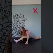 FRONT SPLIT Easy Peasy Tutorial Gymnast Howto Howtolearngymnastics Frontsplit Splits