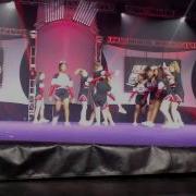 Girl Falls On Her Neck During Cheer Comp