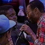 Entrevista Y Actuación De Bobby McFerrin El 16 De Febrero De 1989