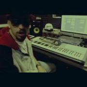 ST Ft 5 Плюх Jenee 4atty Aka Tilla Курю Читаю Рэп