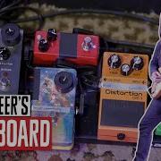 Mark Speer S Khruangbin Pedalboard
