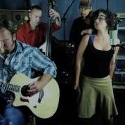 Idlewhile La Borracha Second Story Garage