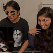 FIRST MOONWALK Motown 25 Michael Jackson Billie Jean Reaction
