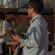 Narrow Head Live