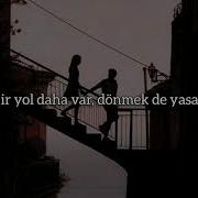 Pinhani Dünyadan Uzak Sözleri Lyrics