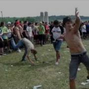 Hardcore Dancing At Warped Tour