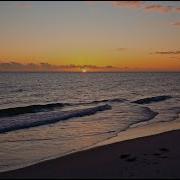 Full Un Looped Sunset On The Beach With Relaxing Ocean Waves ASMR 1 5H In 4K
