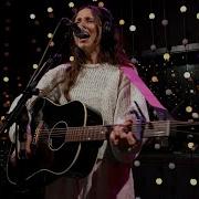 Waxahatchee Crowbar Live On KEXP