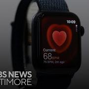 Research Links Fitness Tracking Apps To Disordered Eating Obsessive Behavior