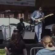 Bailiff At Wicker Park Fest When I Leave You Will Stay