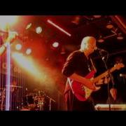 Le Groupe Anglais Caravan Au Spirit Of 66 Le 28 Octobre 212 Avec Nine Feet Underground