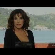 Ayşegül Aldinç Bir Tek Gördüğüm Şeffaf OdA