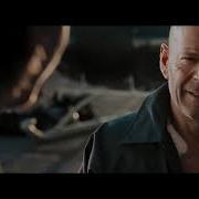 Live Free Or Die Hard 2007 Lucy Wants To Know If Matt Asked About Her Scene