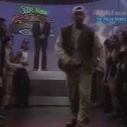 Carlton Goes Michael Jackson
