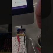 Plant Moisture Sensor With Microbit