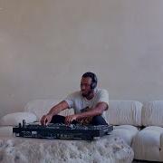 Smooth House Mix In A Brooklyn Loft Set 44 DAYE Deep House Soulful Rhythms