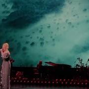 Skyfall Adele Live
