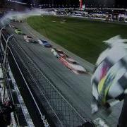 2007 The Closest Finish In Daytona 500 History