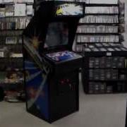 Знаменитый игровой автомат Atari Asteroids 1979 года Оригинальный автомат с монетоприемником