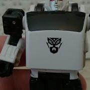 Transformers Generations Selects Bug Bite Aka The Lil GoBot That Could