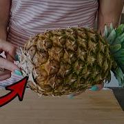 No Knife Pineapple Hack How To Pull Apart A Pineapple Correctly Eat It Clean Delicious