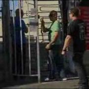 Wharf Workers End Strike