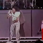 INEDIT MICHAEL JACKSON DANCING MACHINE WITH GLOVE IN DESTINY TOUR
