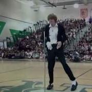 Kid Wins Talent Show Dancing To Michael Jackson S Billie Jean